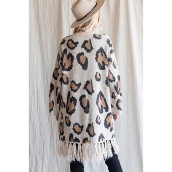 SOLD OUT Oatmeal Leopard Animal Printed Fringe Hem Open Knit Cardigan Sweater - Picture 7 of 9